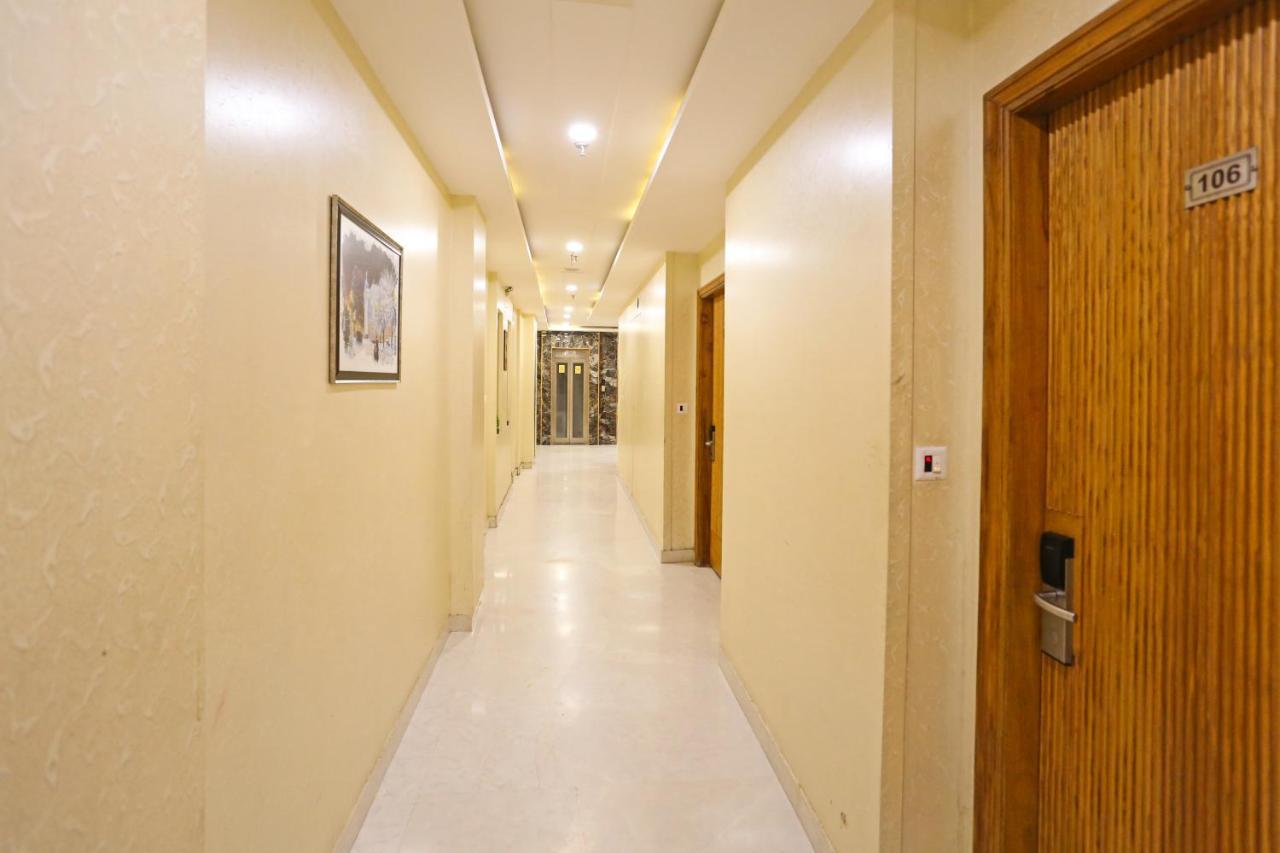 Hotel Worth Newly Bulit - Yeni Delhi Dış mekan fotoğraf